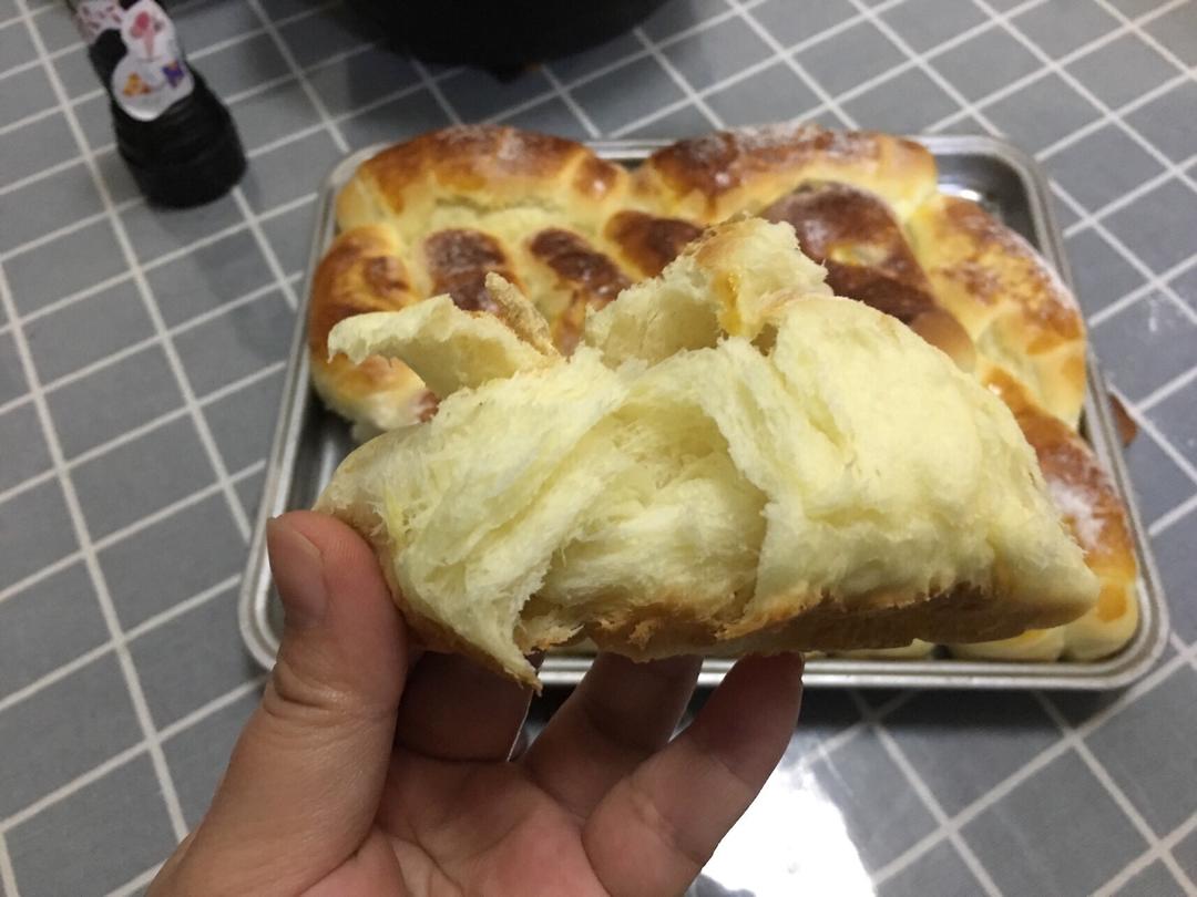 纯奶手撕吐司的做法 步骤1
