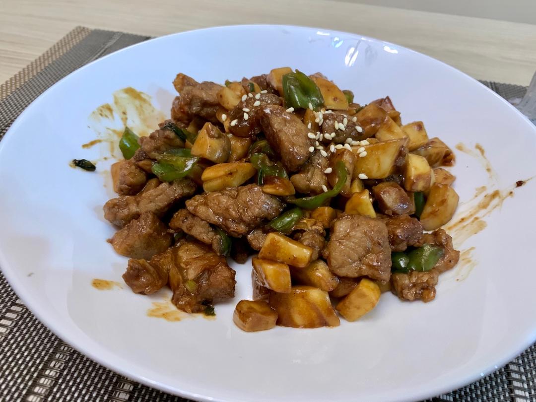 杏鲍菇炒牛肉粒