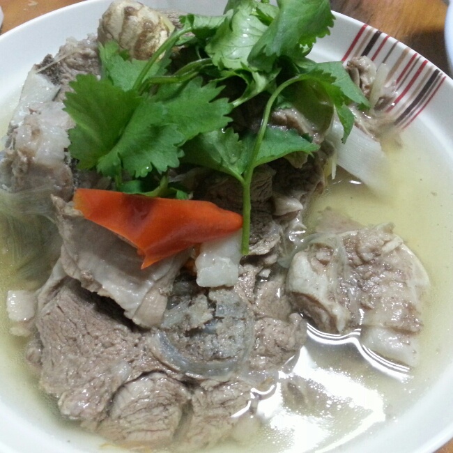 炖羊蝎子