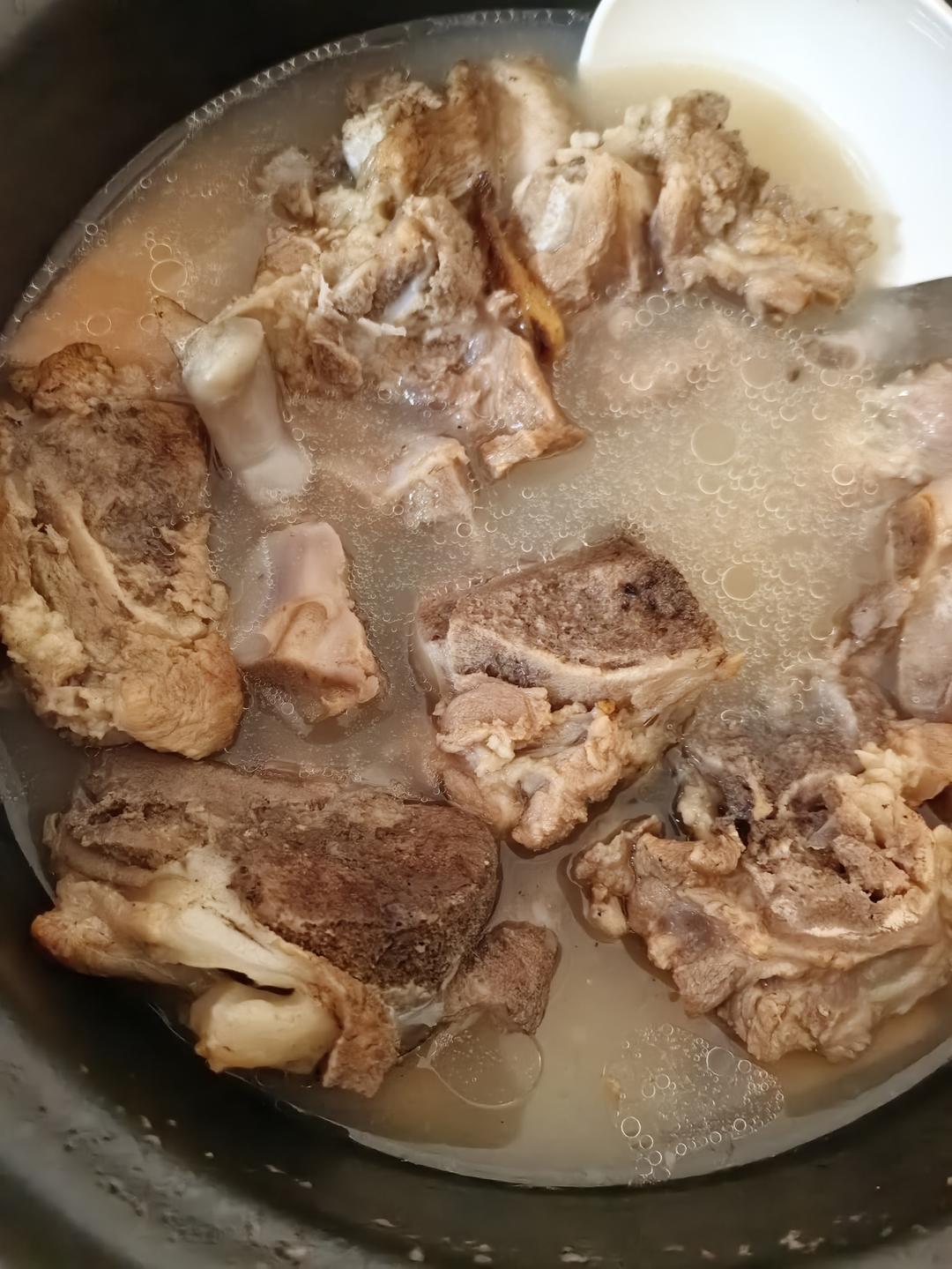 就是这个味道，好好喝的藕汤  #湖北藕汤 /湖北人对藕汤有独特的执着