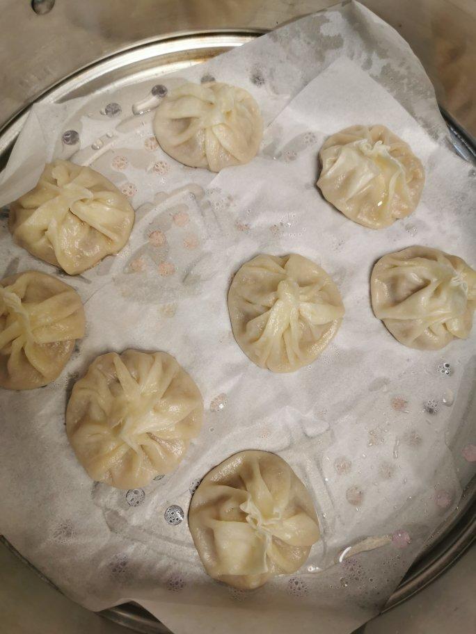 汤汁超多的灌汤包～～附超详细超好的皮冻制作方法