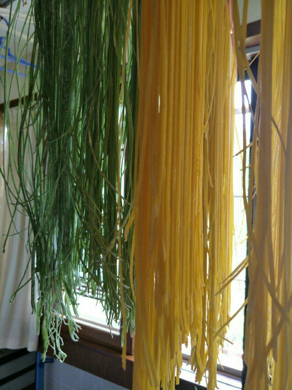 七个月宝宝辅食，果蔬挂面，五彩挂面，果蔬面条