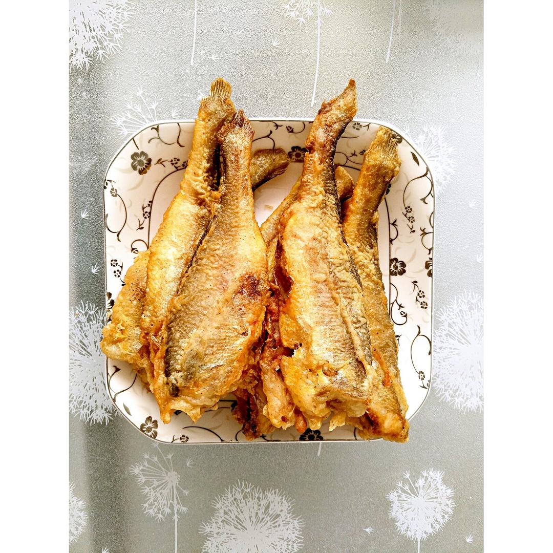 酥炸小黄花鱼