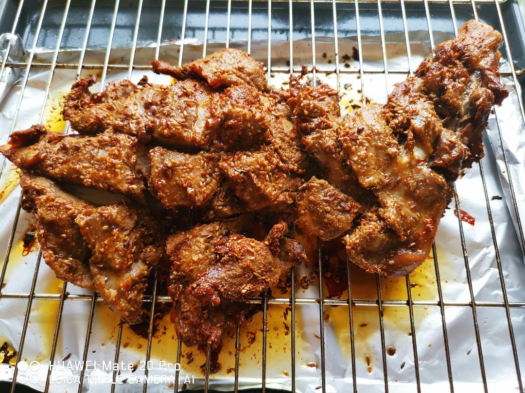 很简单很简单的生烤羊腿的做法