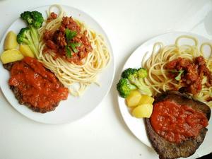 意大利番茄肉酱面，煎牛排的做法 步骤12