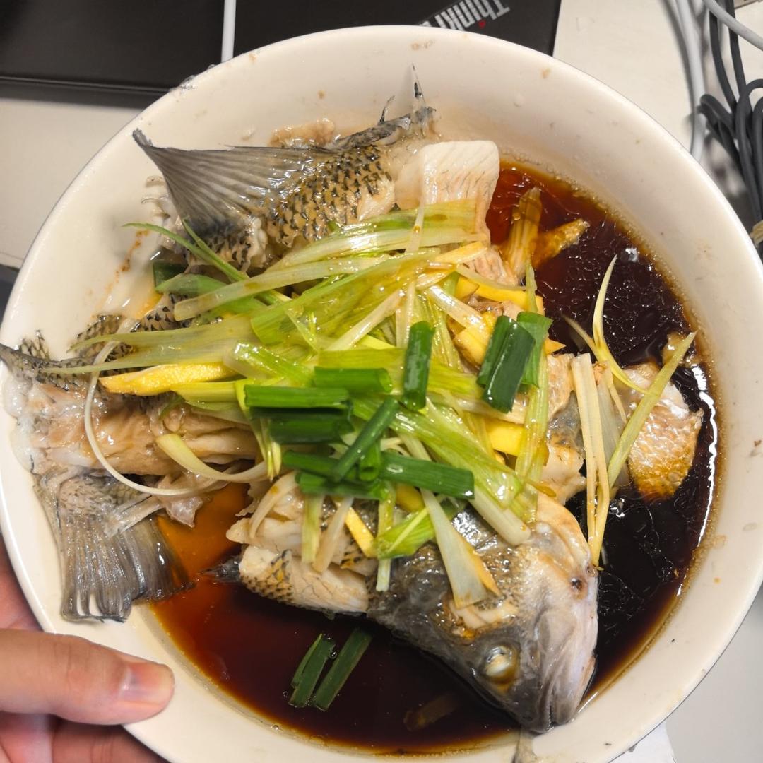 清蒸鲈鱼