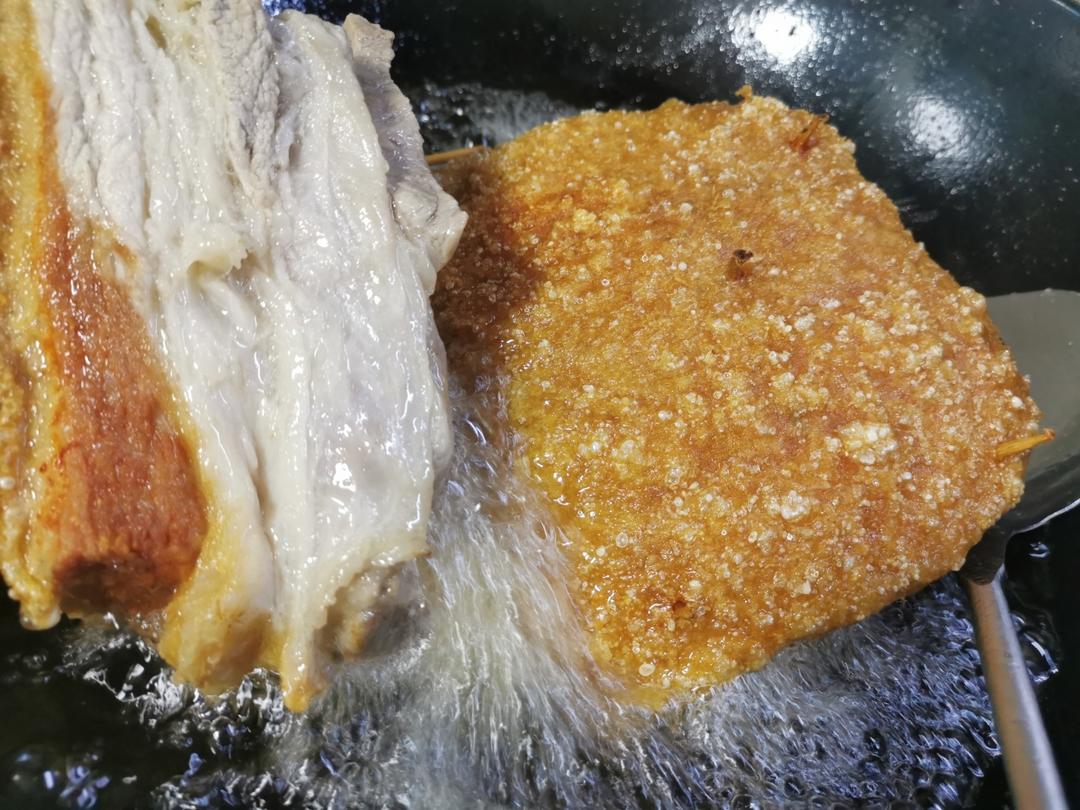 南乳扣肉，一个小技巧，新手也能轻松做到