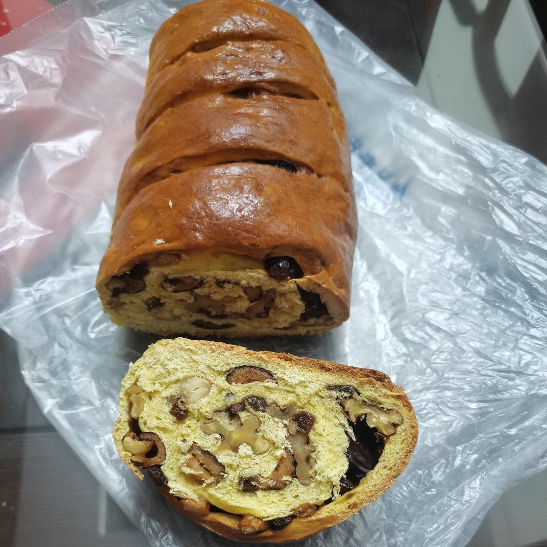 大列巴面包（欧包）（口感耐嚼，满满的坚果香）