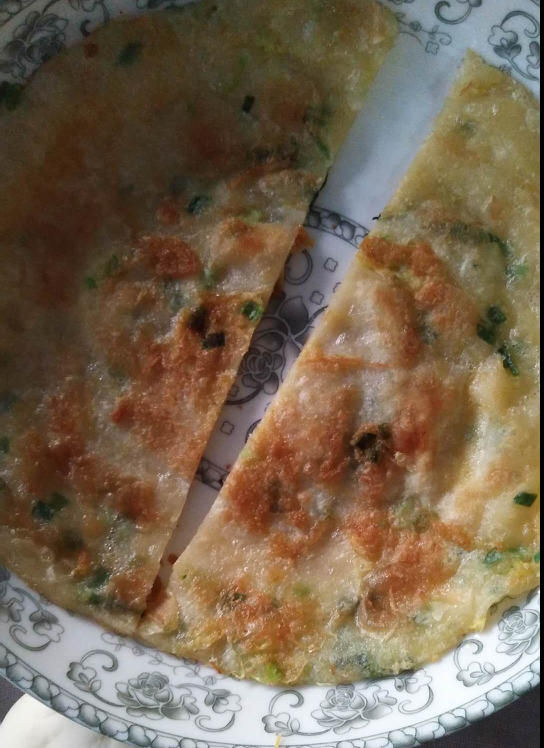 鸡蛋葱油饼                  （更新饼坯保存方法）