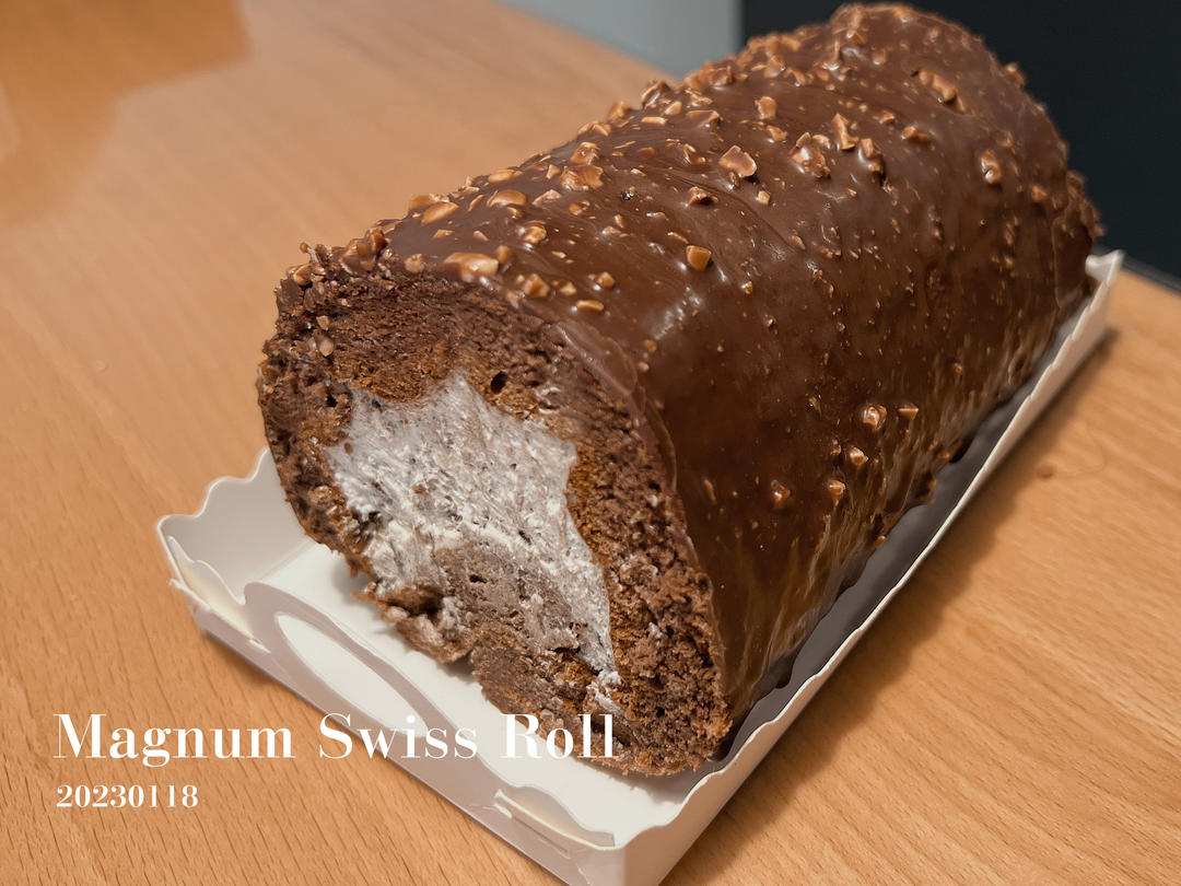 🍫梦龙蛋糕卷. 巧克力脆皮蛋糕卷 by pink-rabbit