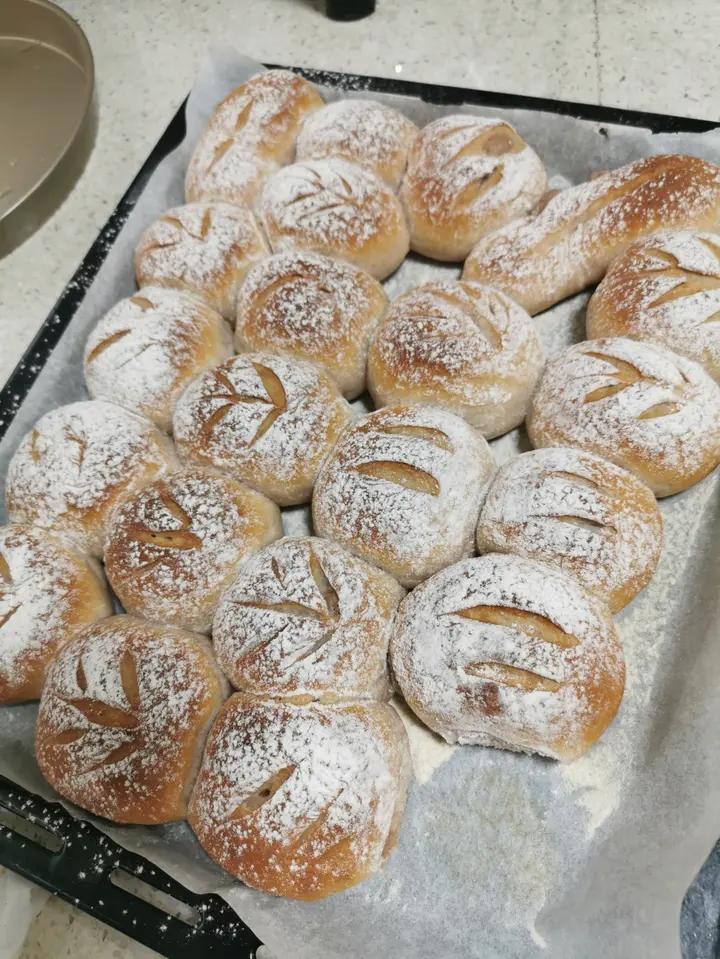 红豆奶酪软欧面包