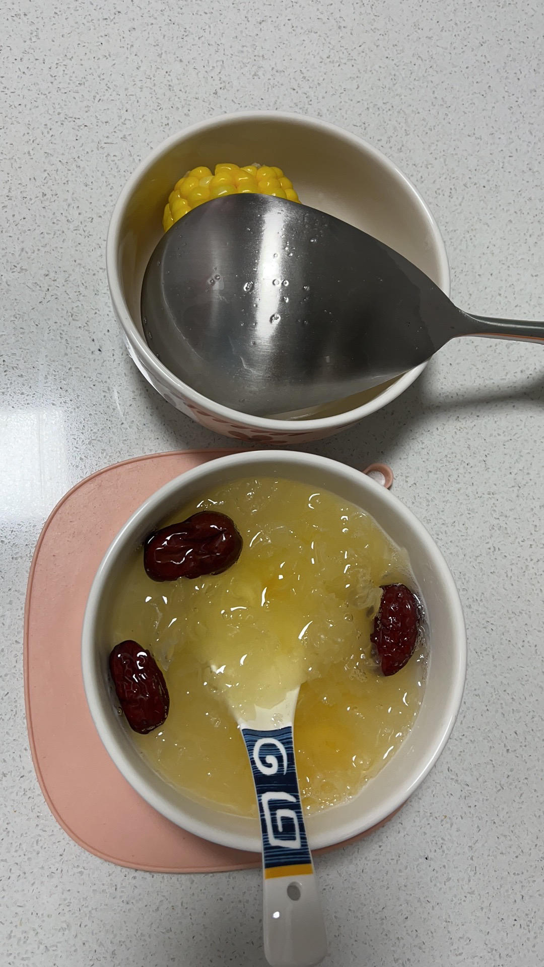 冰糖银耳汤（百分百出胶）
