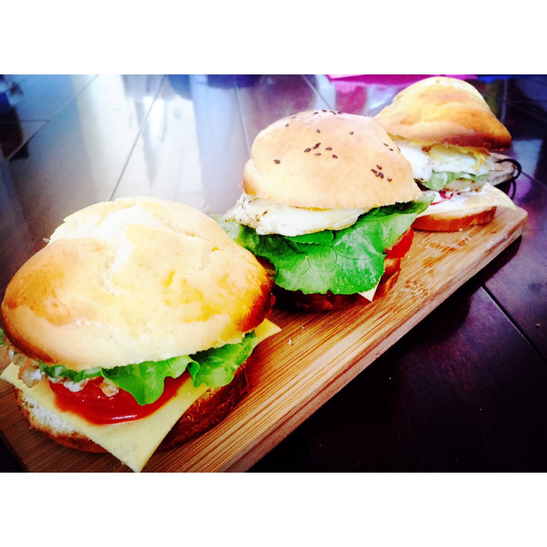 肯德基早餐汉堡轻松在家做 ---『玉米鸡肉汉堡包』