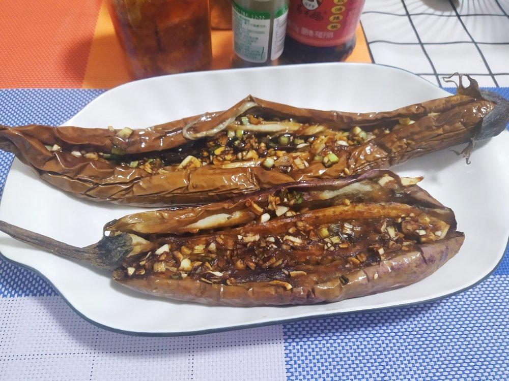 CC招牌菜销魂烤茄子，百吃不厌！