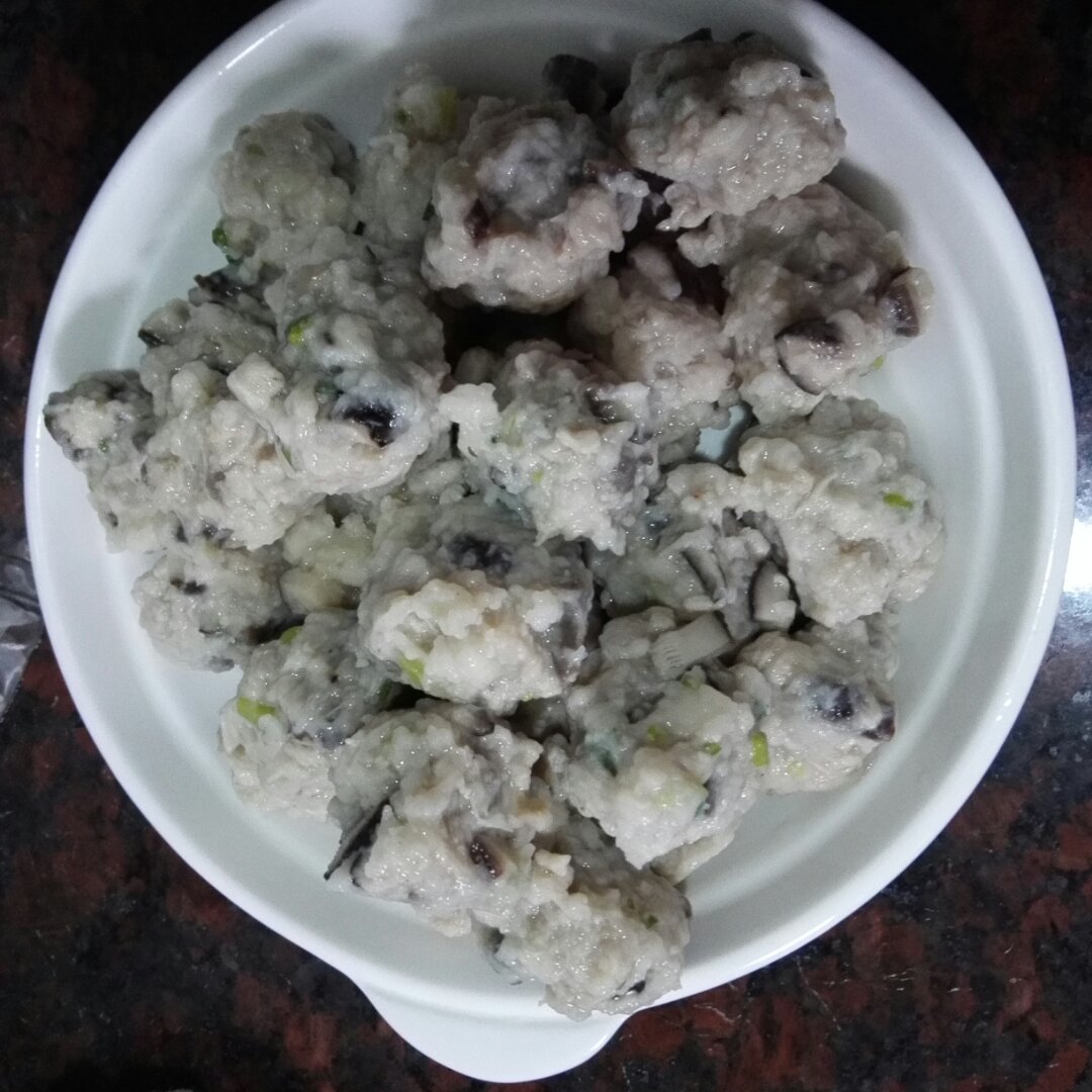 香菇肉丸