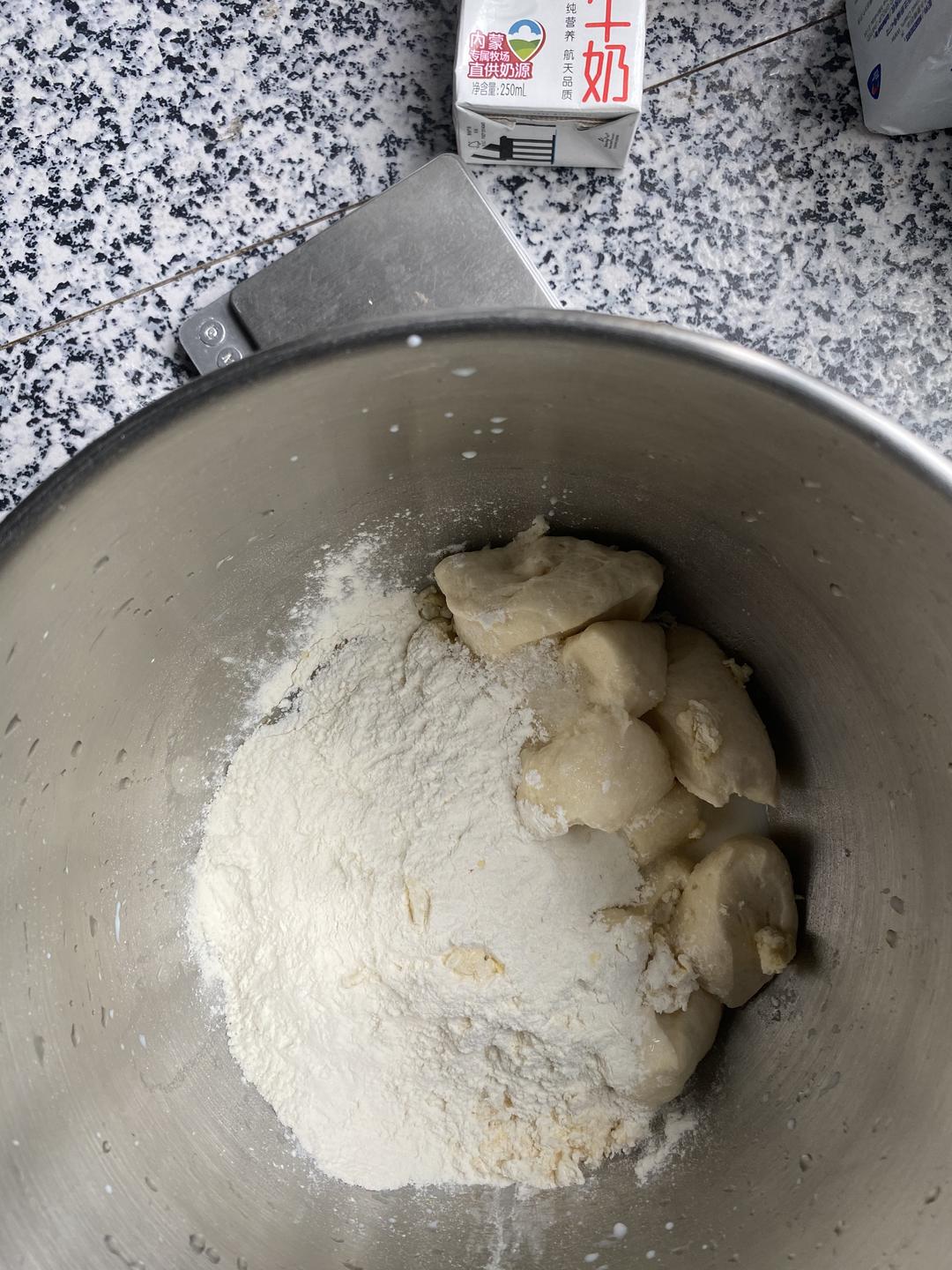 纯奶手撕吐司的做法 步骤1