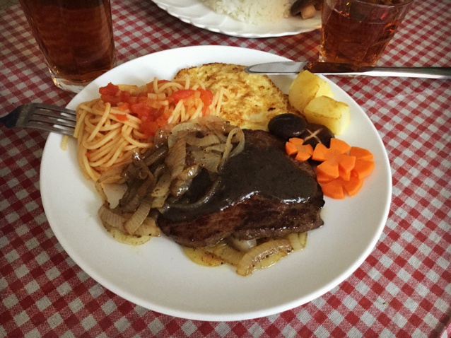 黑椒牛排（配土豆/鸡蛋，意面/蔬菜）