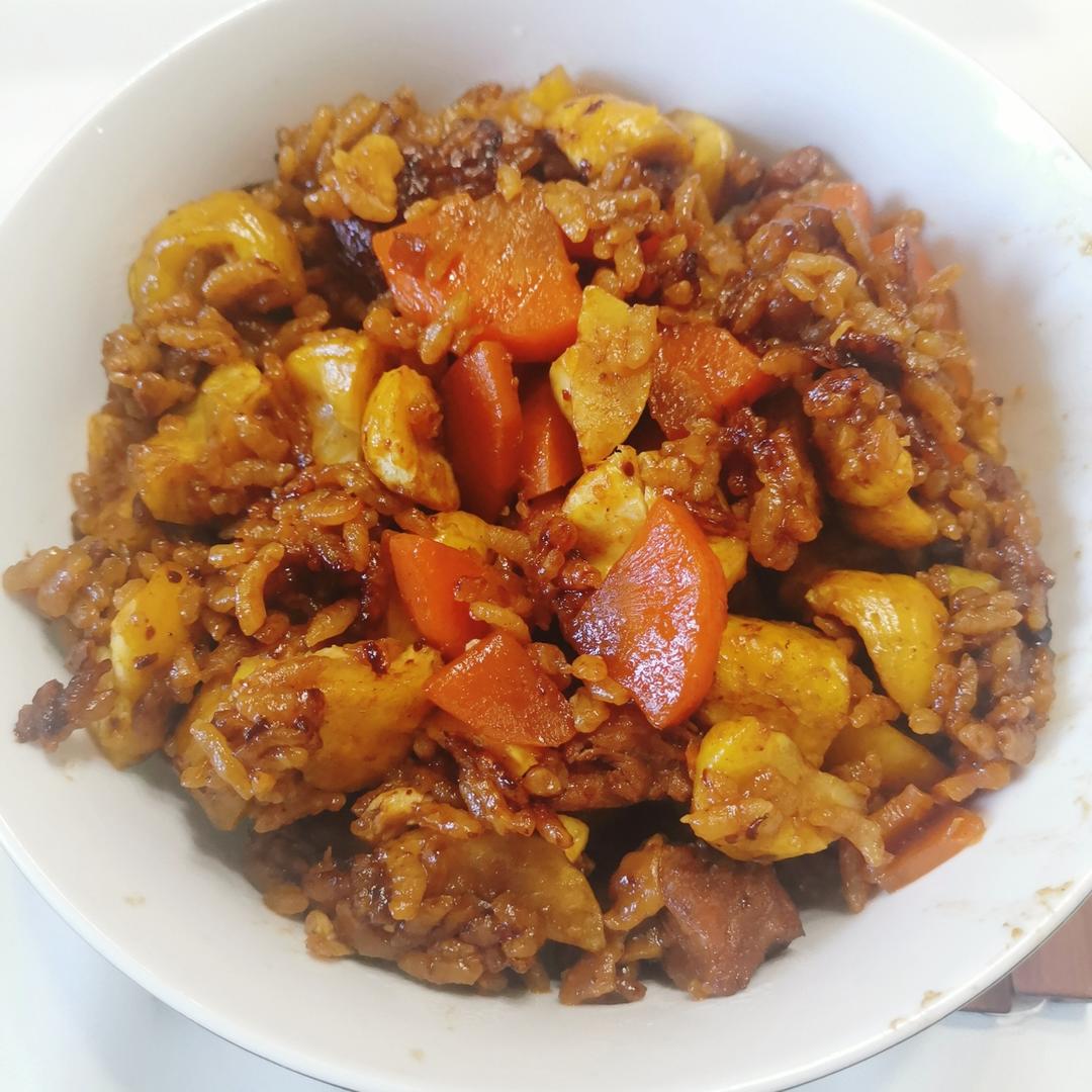 【电饭煲板栗鸡腿焖饭】