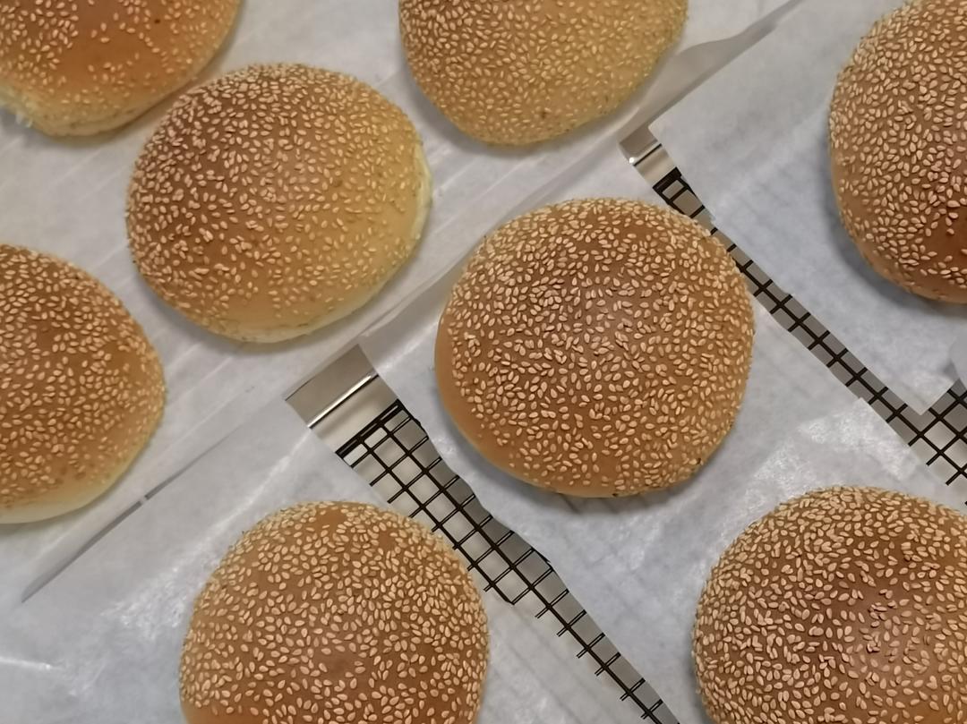 做了10000个汉堡胚后，我来教你最简单的做法