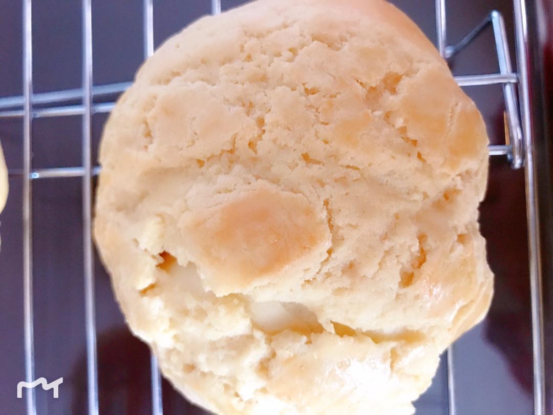 椰香菠萝包（70%中种北海道）