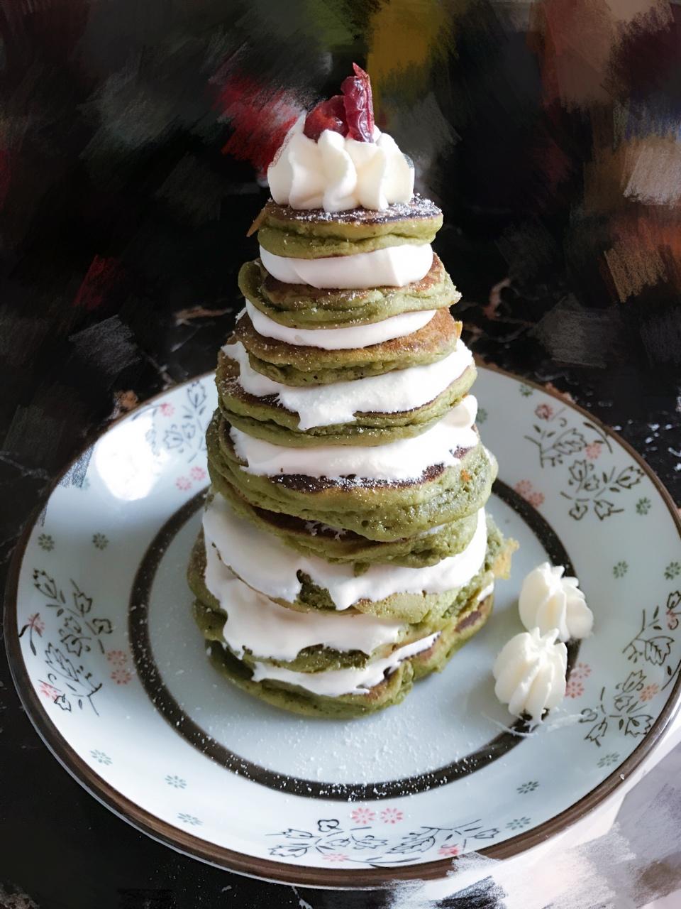 抹茶厚松饼圣诞树