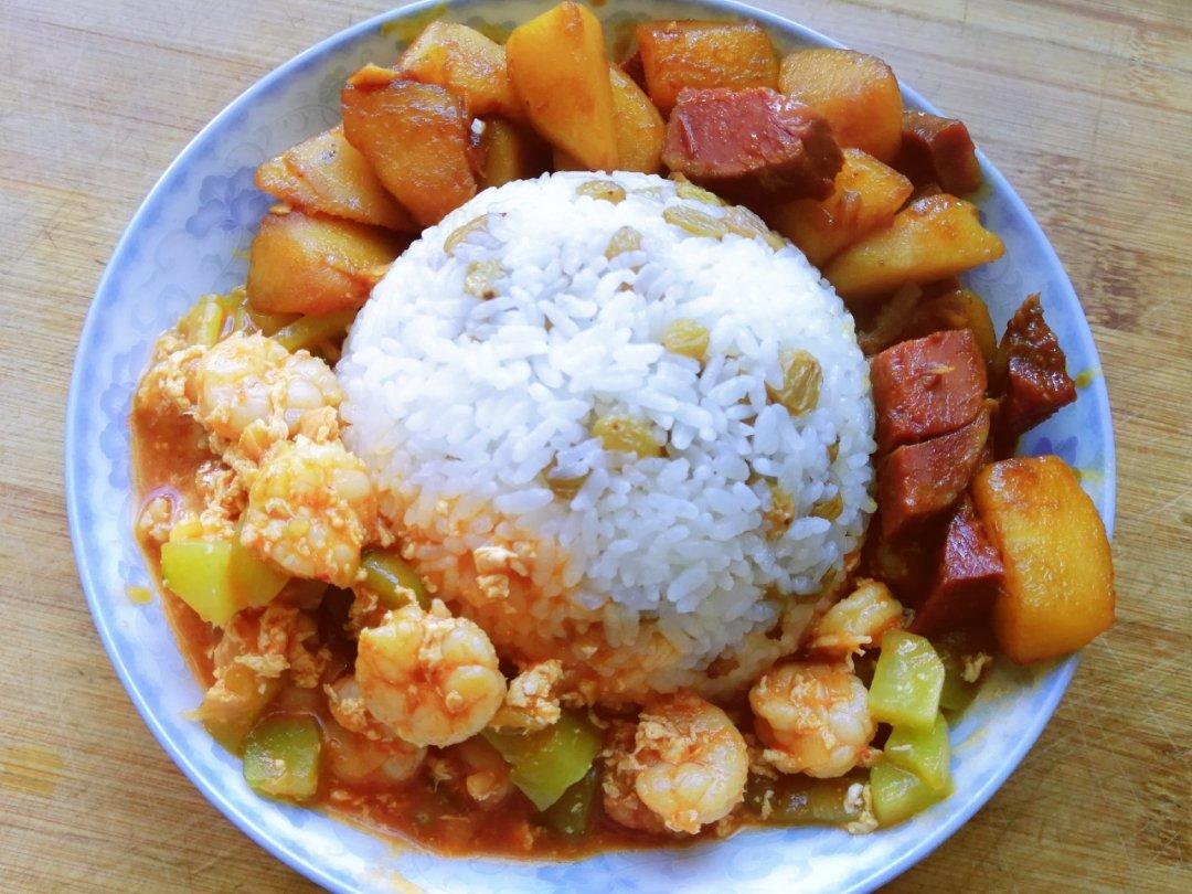 比外卖还快的土豆鸡丁盖饭了解下，好吃又管饱！