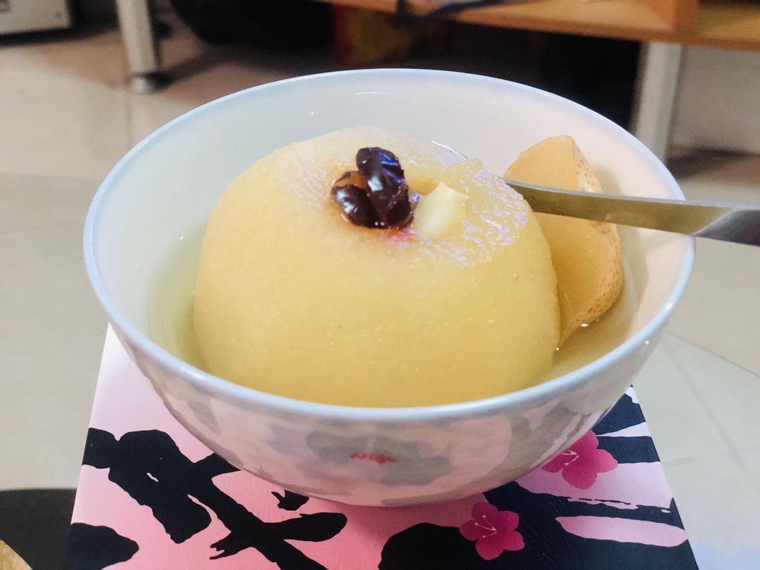冰糖炖雪梨(化痰止咳)