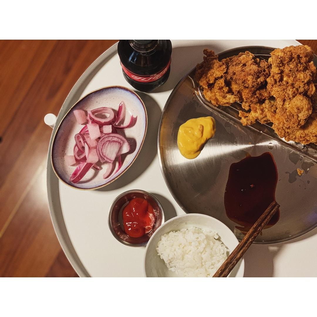 忙里偷闲吃饭饭