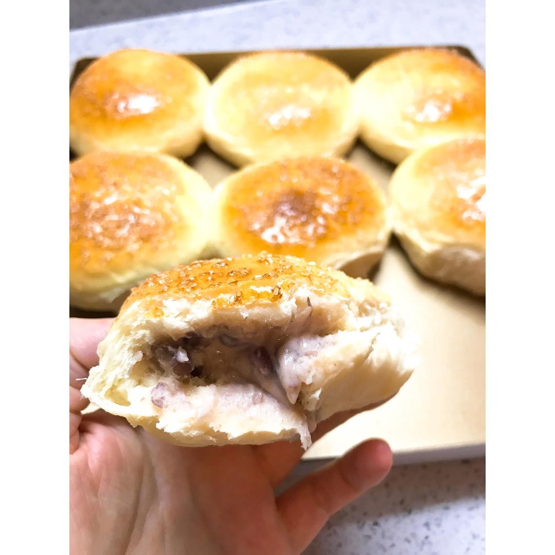 北海道红豆乳酪牛奶小面包