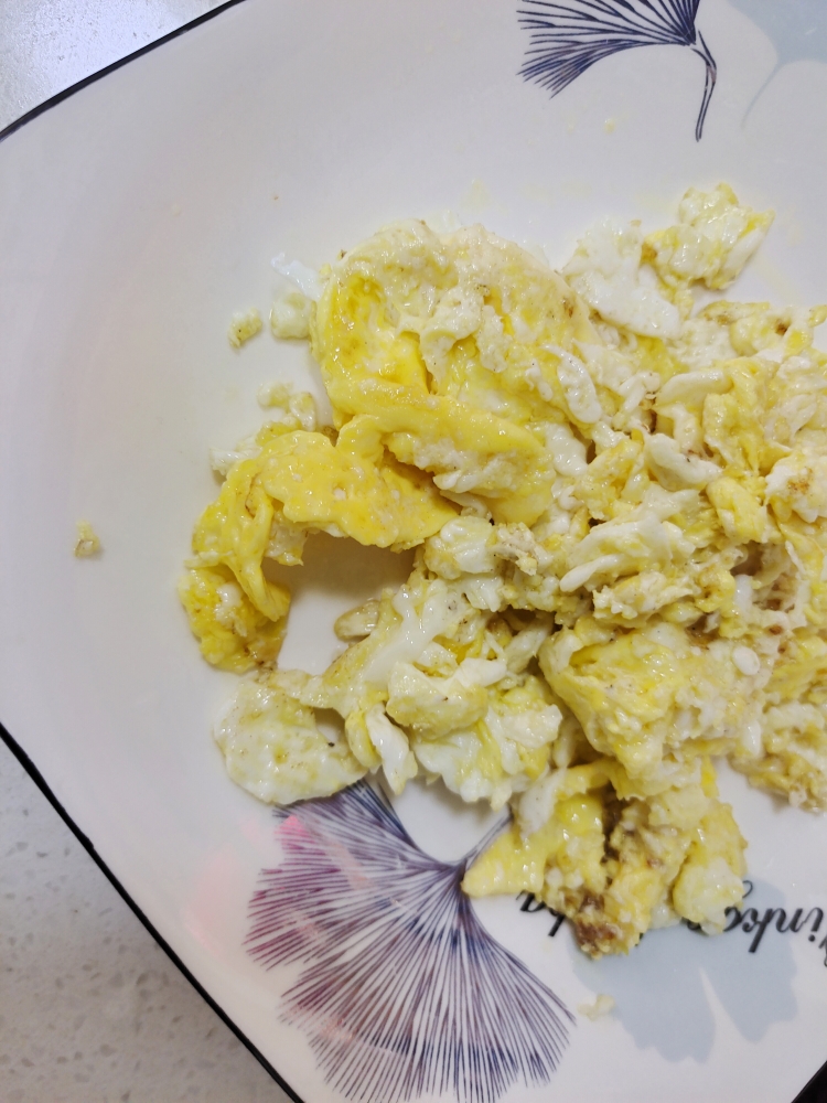 简单易上手的土豆丝炒鸡蛋🥔的做法 步骤4