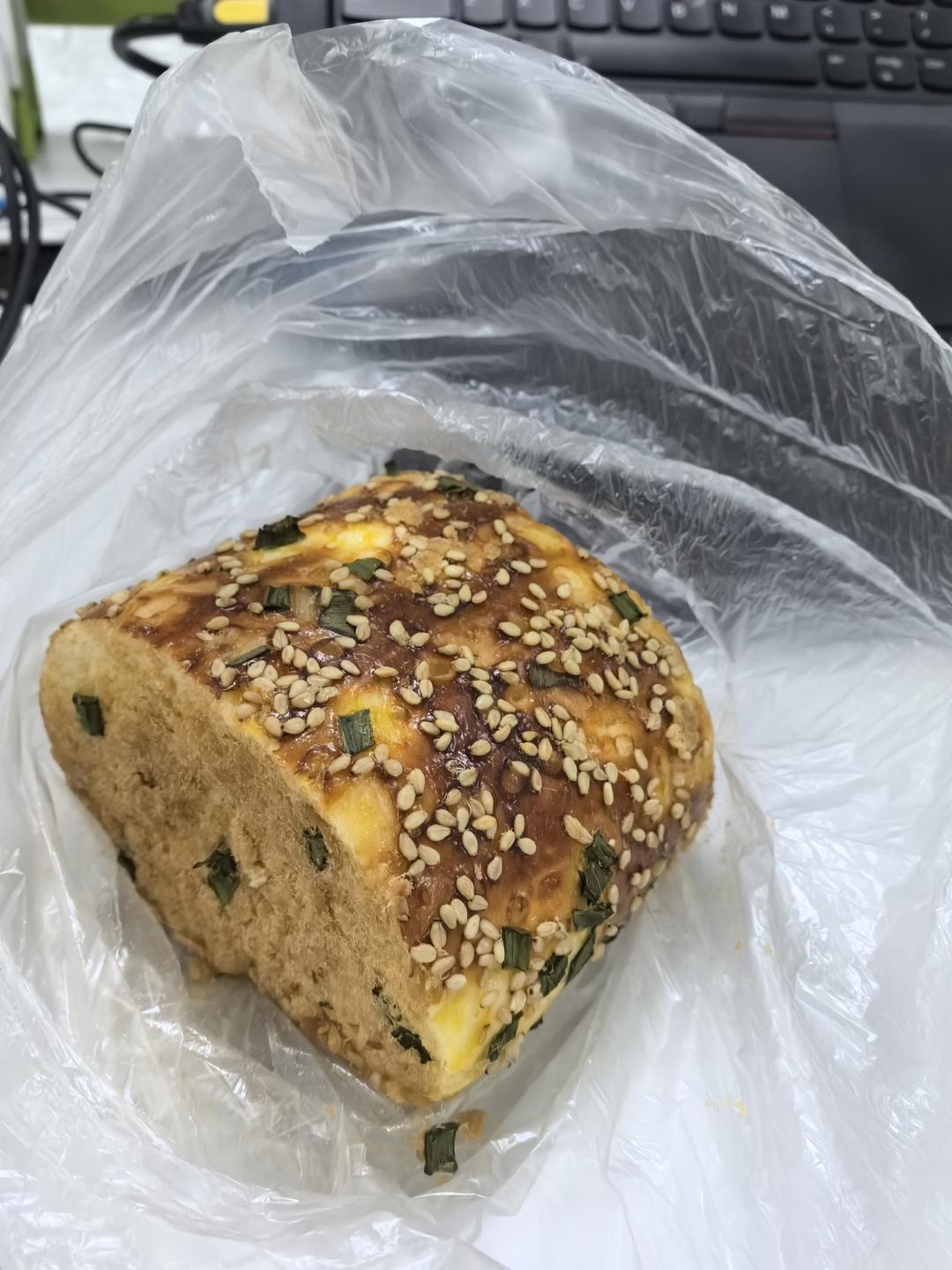 肉松面包卷