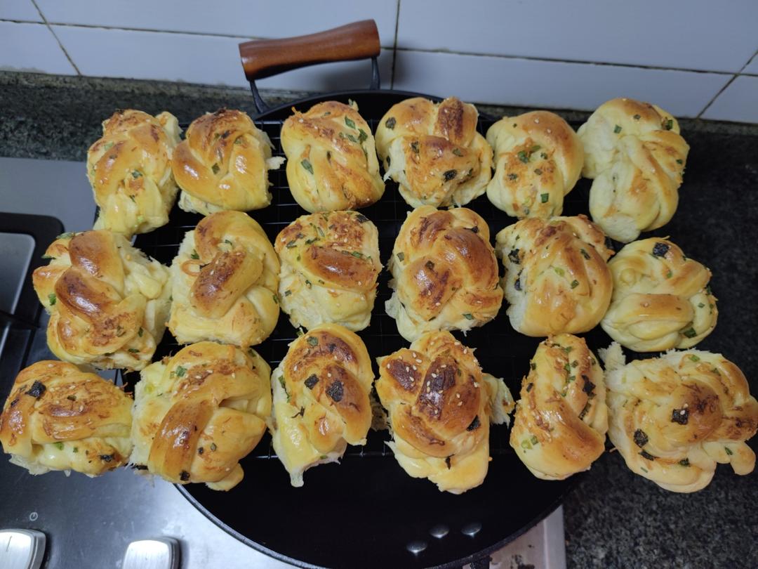 香葱肉松mini小吐司