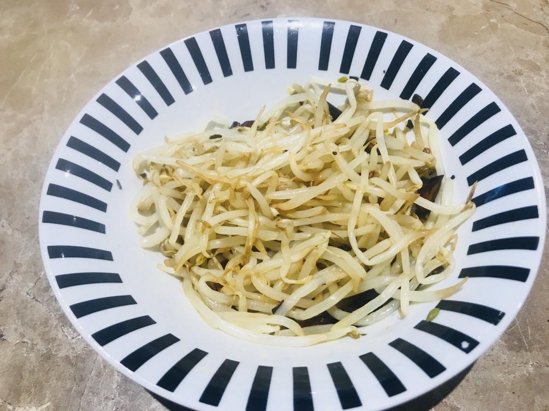 凉拌豆芽