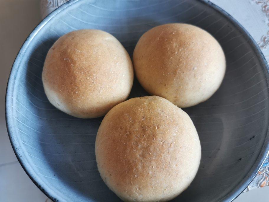 新手也会做的全麦豆沙面包（一次发酵简易版，附面包出膜详解）