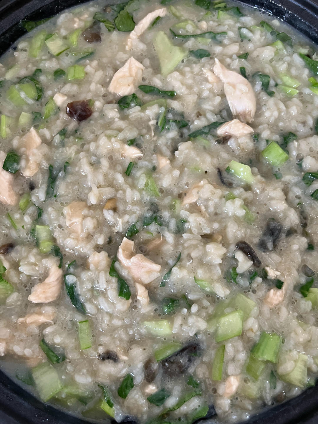 妈妈👩教我做的皮蛋瘦肉粥🥣简单快捷美味😋