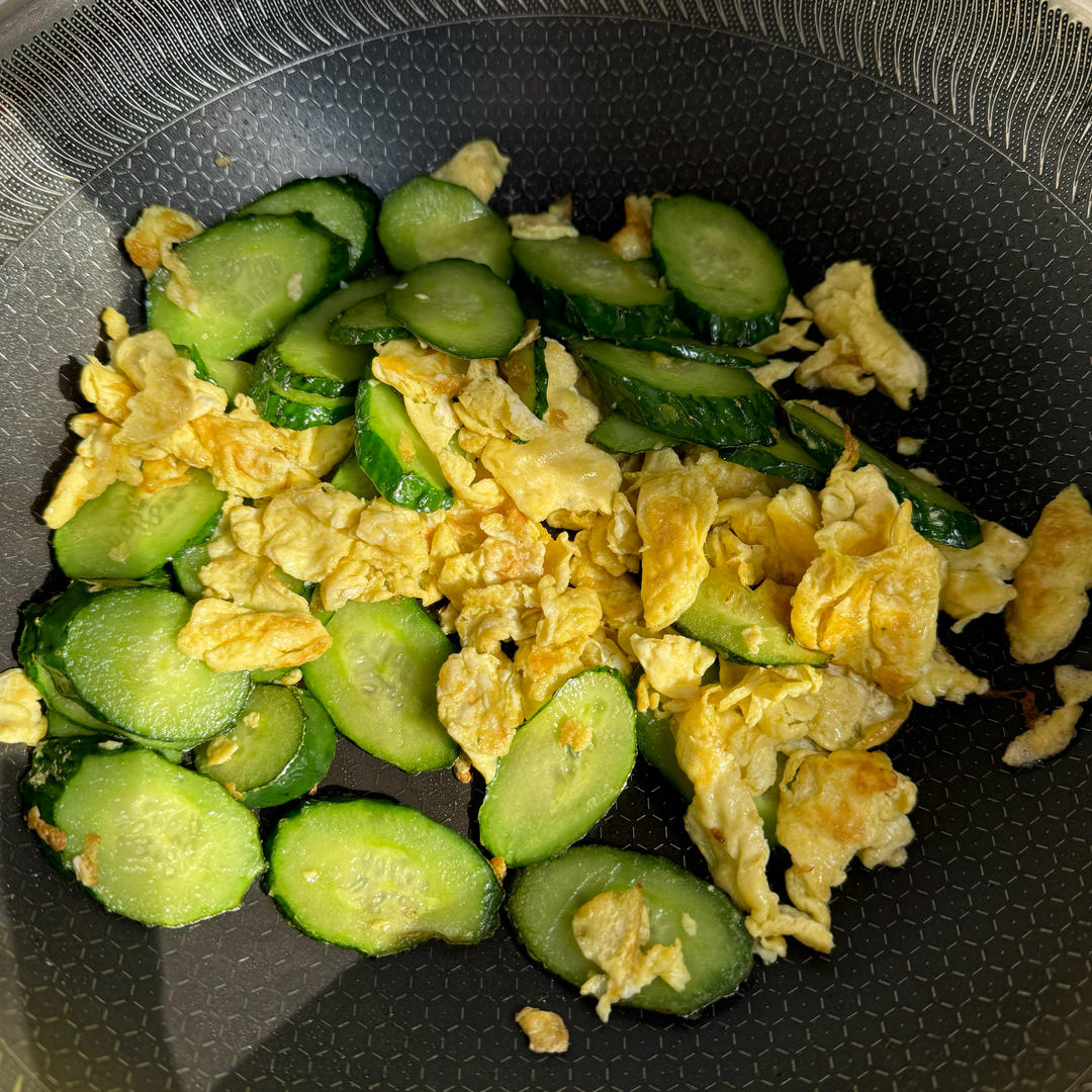 鸡蛋炒黄瓜