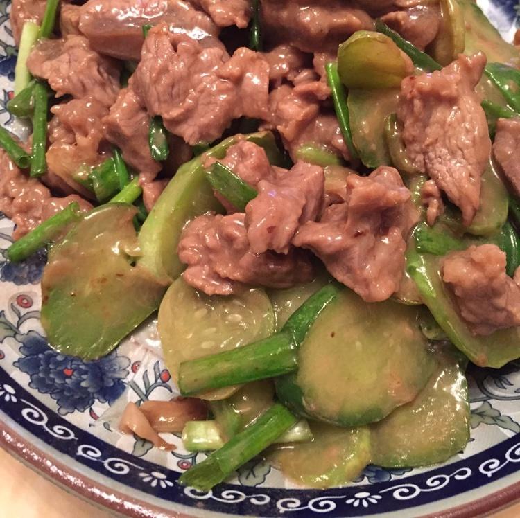 简单快手菜-青瓜（黄瓜）炒牛肉