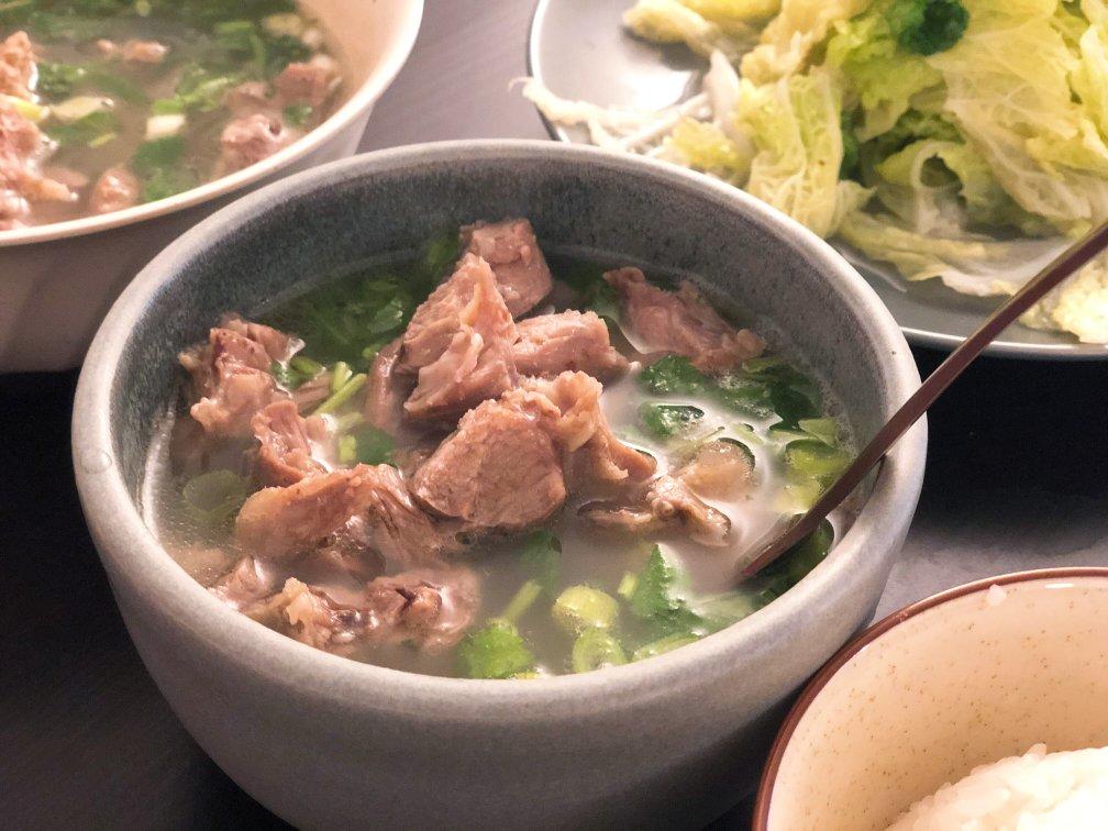 清炖羊肉汤