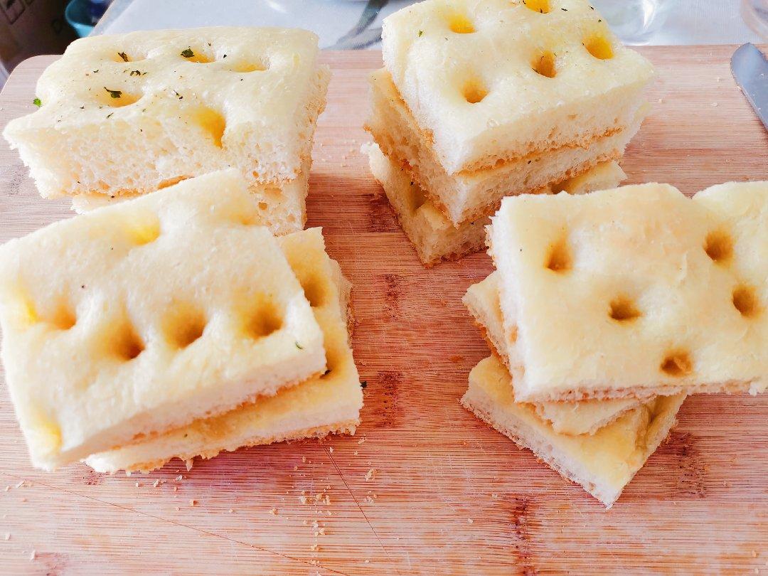 意大利橄榄油面包Focaccia佛卡夏，零基础也可以完美驾驭！