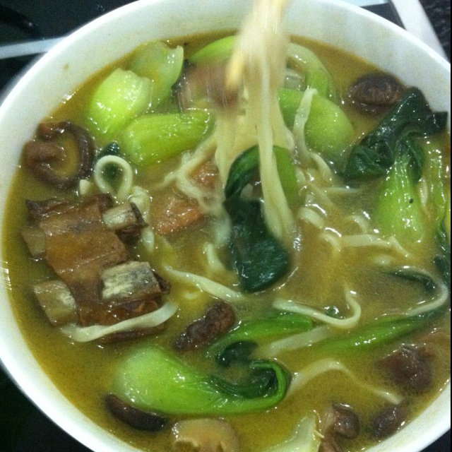 青菜香菇面