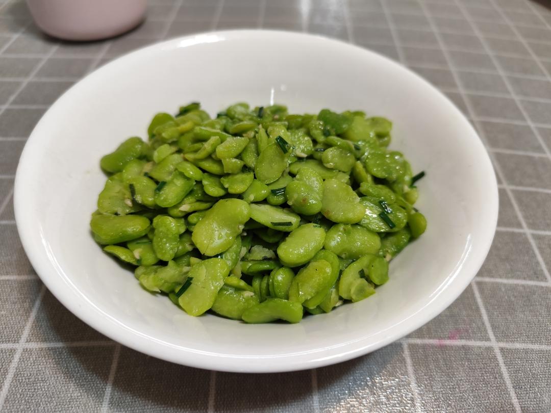 无比鲜美的葱油蚕豆