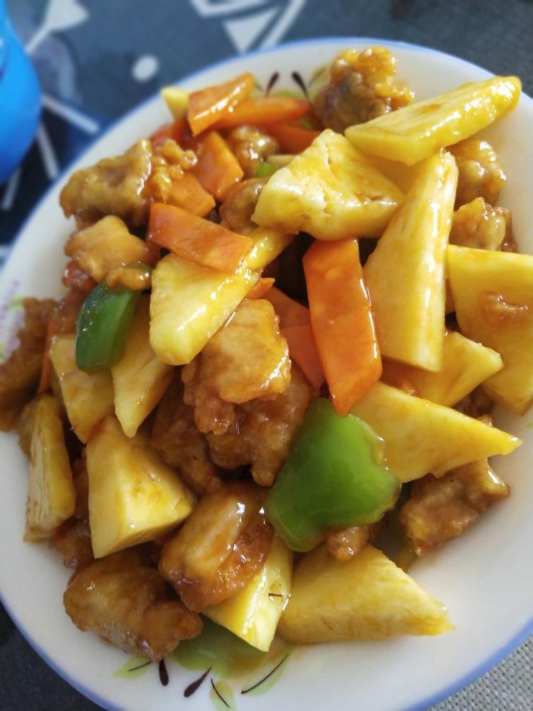 猫姐家的菠萝咕噜肉的做法