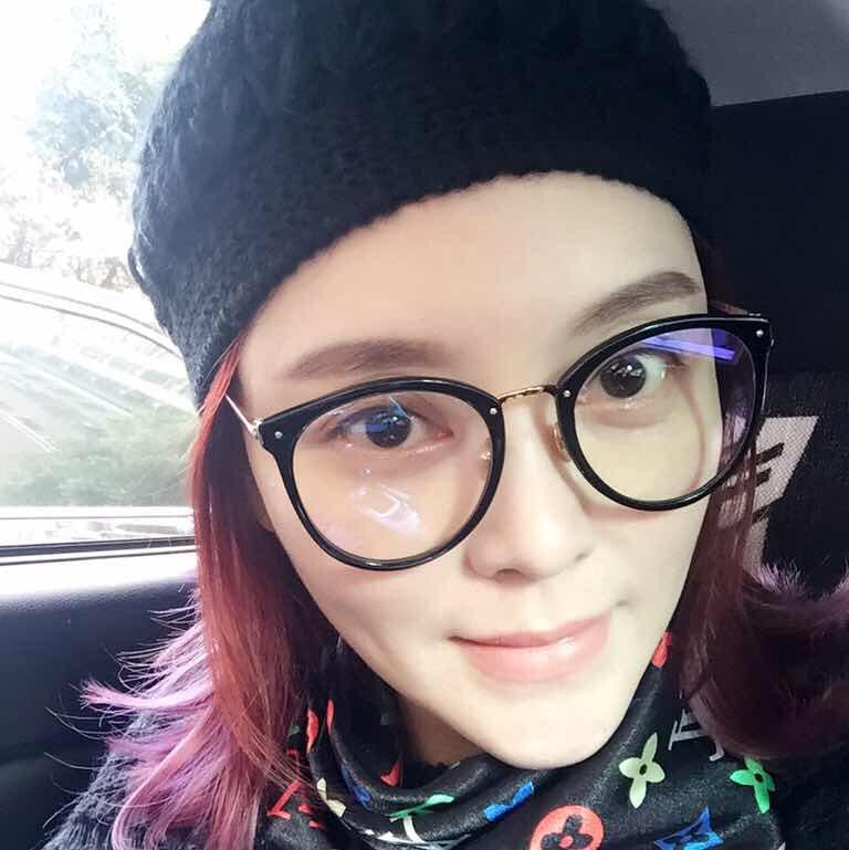麗娜Mageline