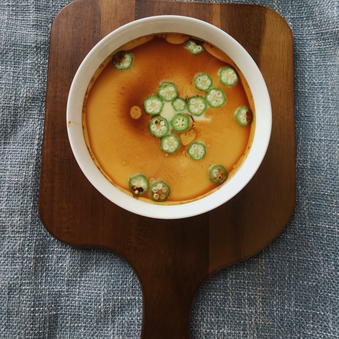 颜值控-做一朵开在碗里的花秋葵蒸水蛋