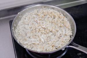 花椰菜糙米烩饭的做法 步骤9