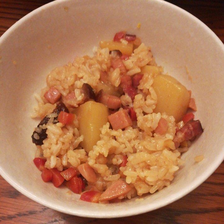 土豆腊味饭