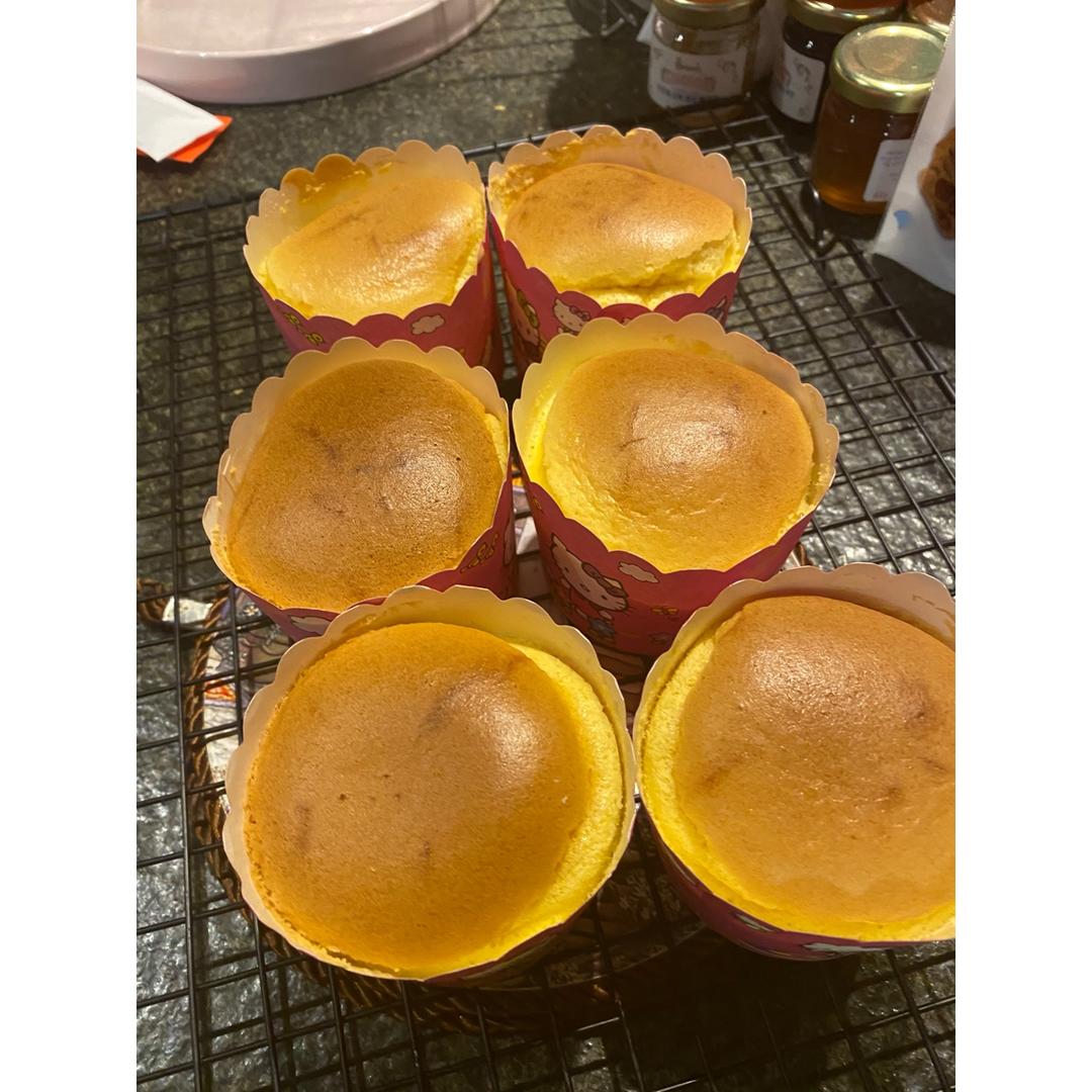 纸杯蛋糕 8寸戚风蛋糕的量