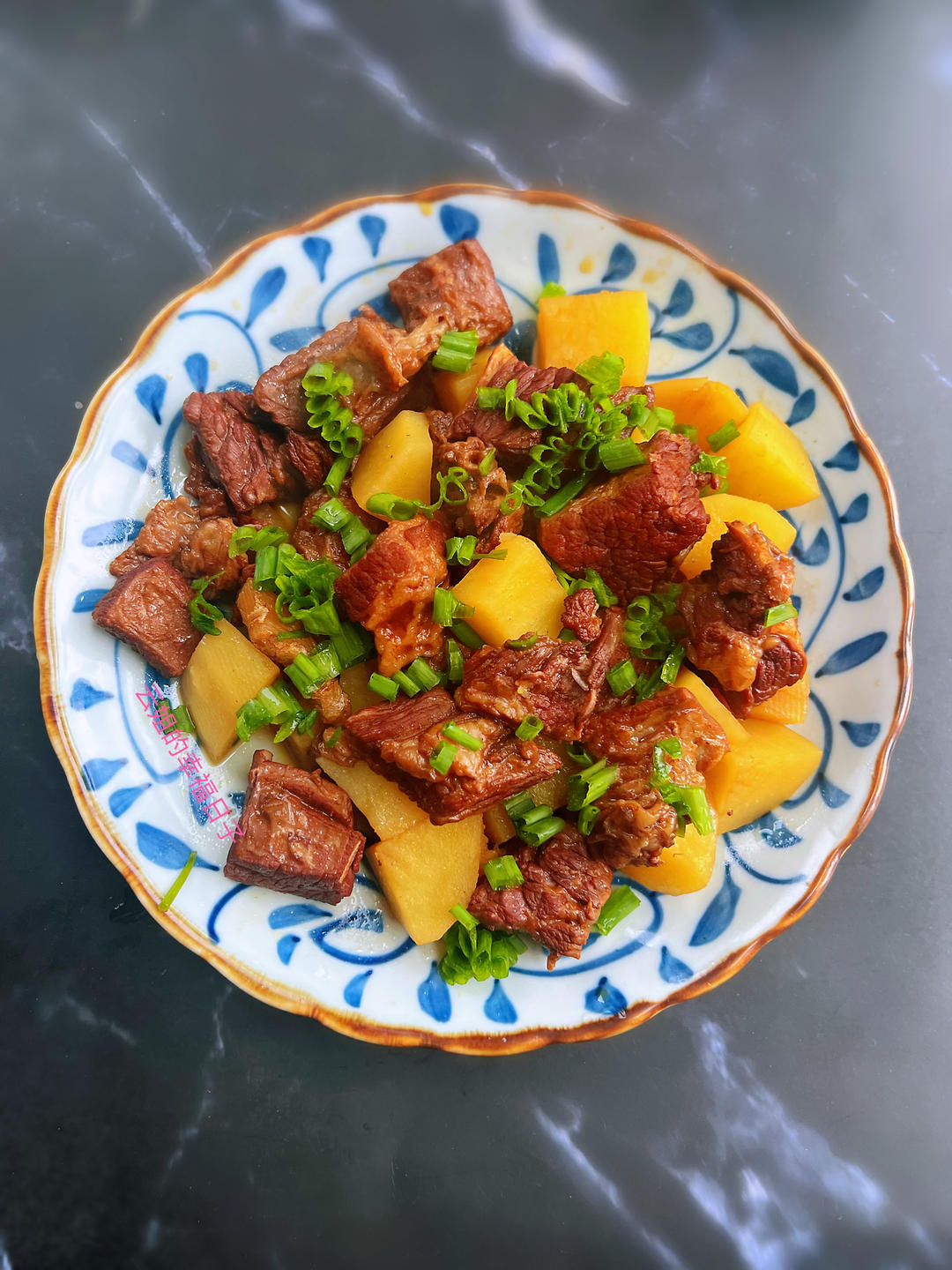土豆炖牛肉
