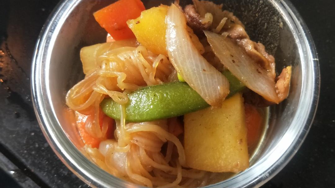 地道日式土豆炖牛肉        （肉じゃが）