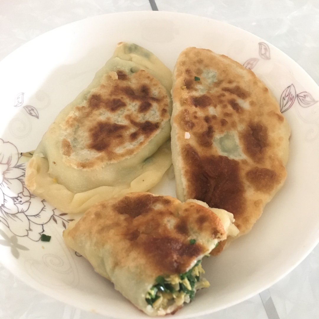 韭菜盒子 Chinese Leek and Egg Pasty